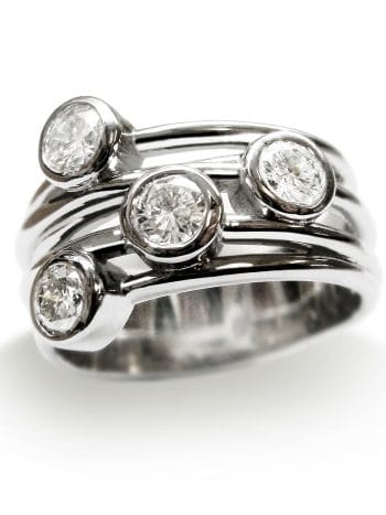 diamond engagement ring