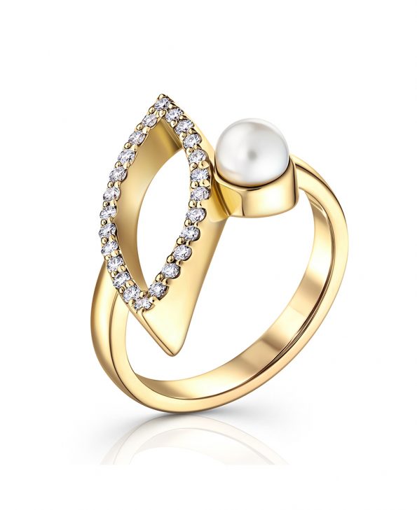diamond pave ring set in 18ct yellow gold and pearl detail