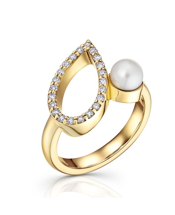 Diamond and pearl ring 18ct gold