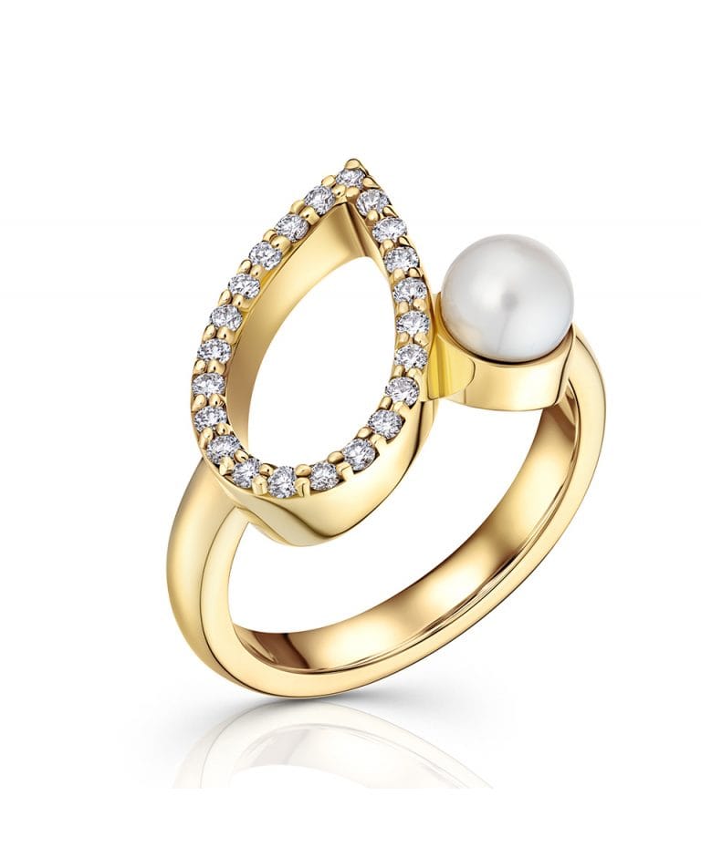 Ava Pear Diamond and Pearl Ring