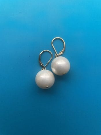 Pearl earrings